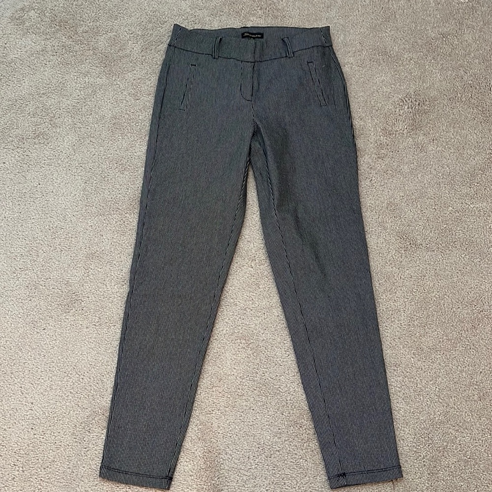 Flattering, stretchy, patterned pants.